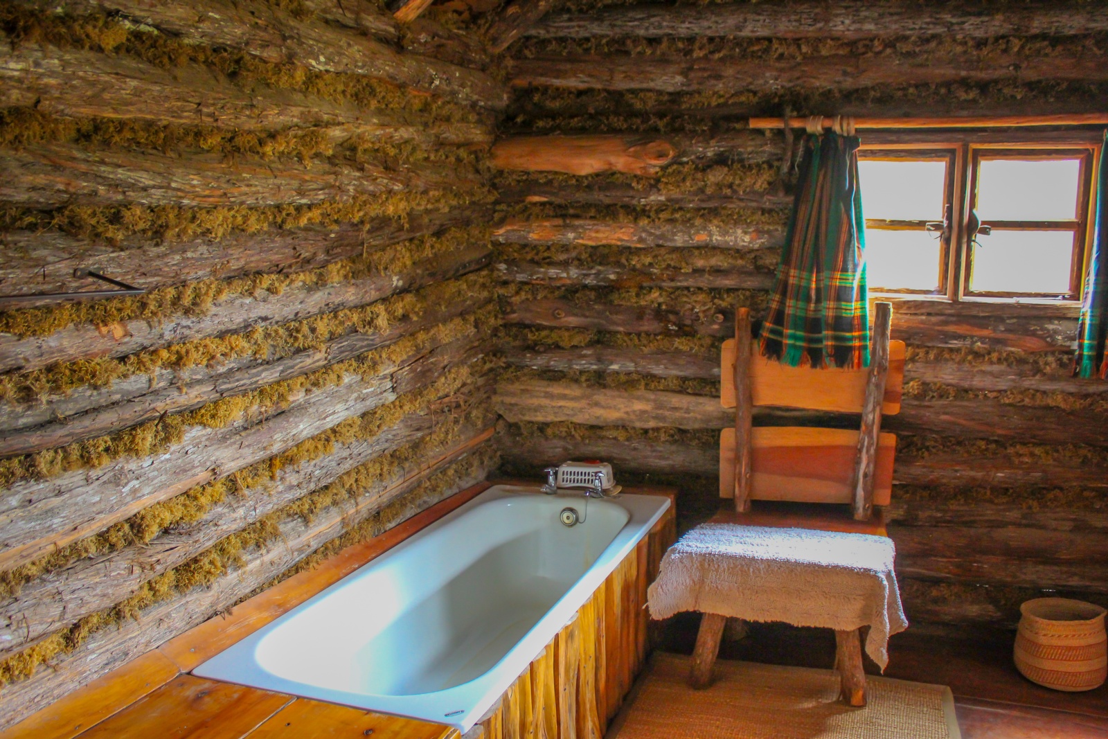 Rutundu Log Cabins at Mount Kenya